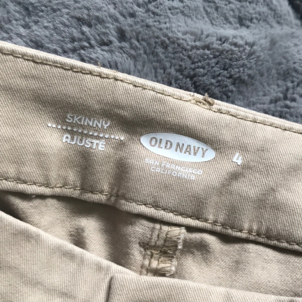 - straight fitting khakis - Picture 3 of 3